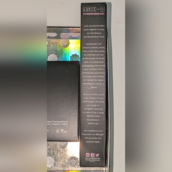 Bundle of 1 Kab Cosmetics Eyeshadow Palettes 1 Luxie Eye Blender Brush Trio Pack - Picture 4 of 10